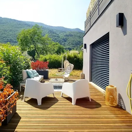 Detente, Confort Et Serenite, Aux Portes De Geneve
